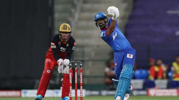आईपीएल : दिल्लीले बेंग्लोरलाई ७ विकेटले हरायो