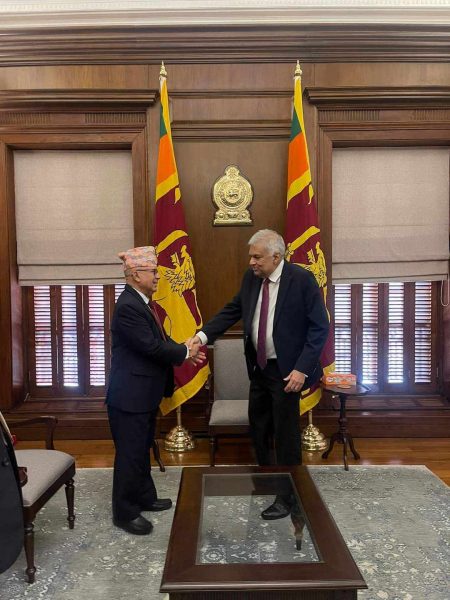 माधव नेपालले भेटे श्रीलंकाका राष्ट्रपति र प्रधानमन्त्री