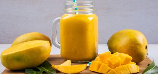 तौल बढाउनका लागि यसरी खानुहोस् आँप