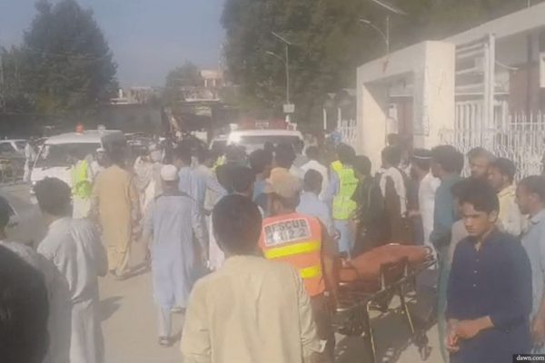 पाकिस्तान बम विस्फोटमा मृत्यु हुनेको सङ्ख्या ३९ पुग्यो