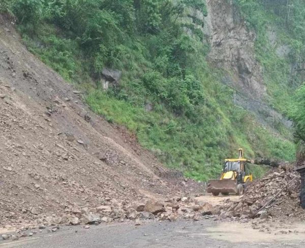 मुग्लिन-मलेखु सडक पुनः सञ्चालन