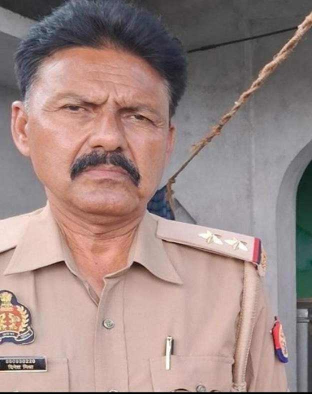 भारतको उत्तर प्रदेशमा एक सव इन्स्पेक्टरको गोली हानेर हत्या