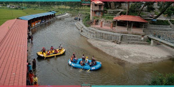 बागमती नदिमा र्‍याफ्टिङ र्‍याली (तस्वीरहरू)