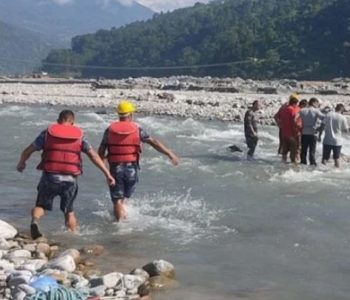 इन्द्रावती खोलामा हामफाली बेपत्ता भएका एक व्यक्तिको शव फेला