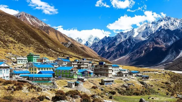 रसुवा भ्रमण गर्ने २५ हजार नाघे, राजस्व संकलन सन्तोषजनक