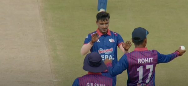 सोमपालले लिए ओमानको चौथो विकेट