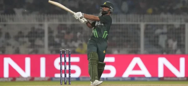 विश्वकप क्रिकेटमा पाकिस्तानले बंगलादेशलाई हरायो, सेमिफाइनलको झिनो सम्भावना कायमै
