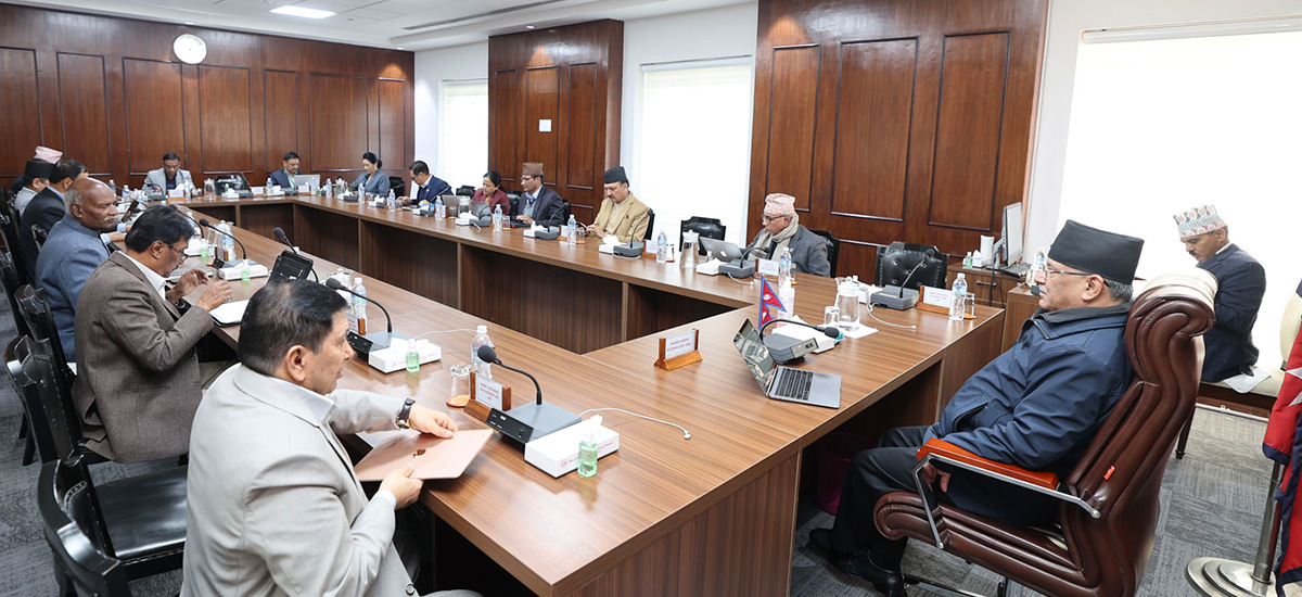 भूकम्पपीडितको अस्थायी आवास बनाउन सुरक्षाकर्मी खटाउने सरकारको निर्णय