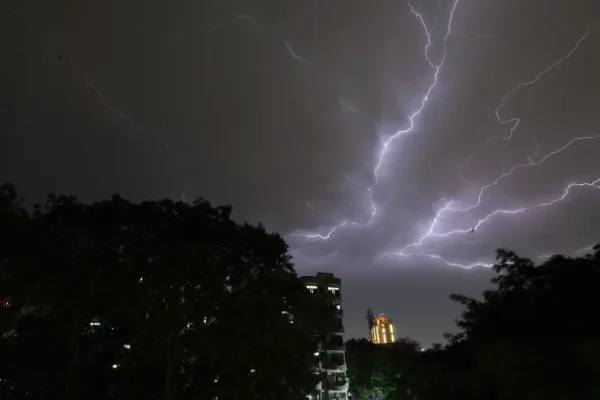 पूर्वी तथा मध्यभेगमा वर्षाको सम्भावना, पहाडी जिल्लामा मेघ गर्जनसहित वर्षा