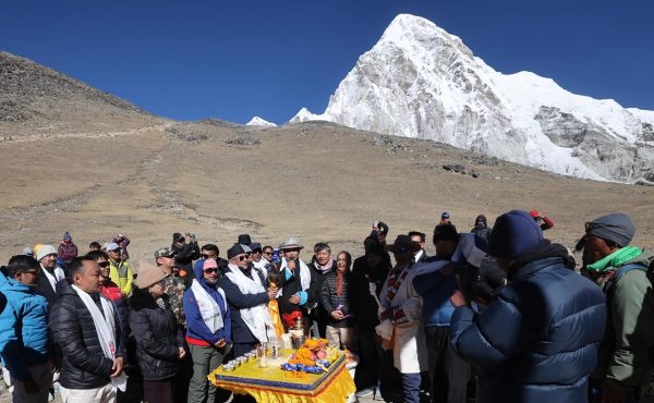 नेपालमा जलवायु परिवर्तनको असर न्यूनीकरणमा ध्यान दिन विश्व समुदायलाई प्रधानमन्त्रीको अपिल
