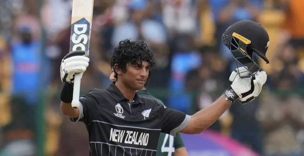विश्वकप क्रिकेटमा न्युजिल्याण्डले पाकिस्तानलाई दियो ४०२ रनको लक्ष्य