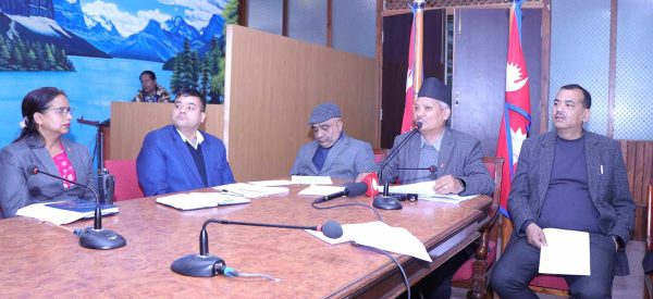 काठमाडौंमा चुरोटमा प्रतिबन्ध, महानगर भन्छ- यसरी चैं बेच्नुहोस्