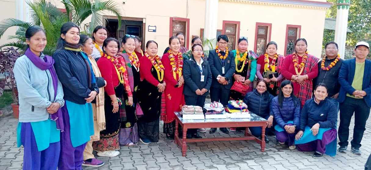 कर्णाली प्रदेश संग्रहालयलाई मगर समुदायको पोसाक