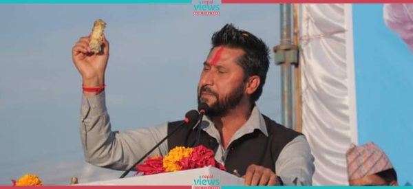 खोया प्रहारपछि रवि- हात्ती लम्कदै गर्दा कुकुर पनि भुक्नु हुन्न (भिडिओसहित)