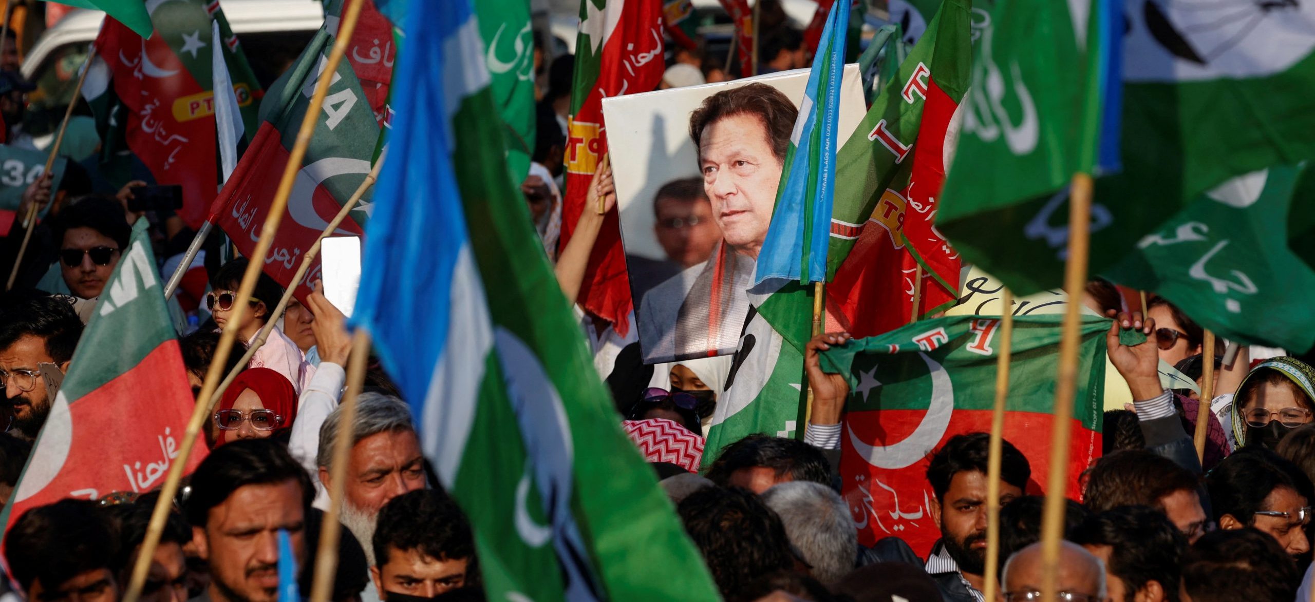 चुनावी नतिजाको विरोधमा पाकिस्तानका राजमार्ग अवरुद्ध