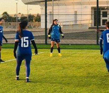 वाफ महिला च्याम्पियनसिप फुटबलमा नेपाल इराकसँग खेल्दै