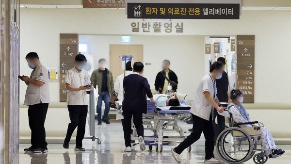 ४ हजार ९ सय चिकित्सकको लाइसेन्स निलम्बन गर्दै दक्षिण कोरिया
