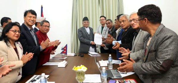 नेपाल संवत् सफ्टवेयर र एपमा हेर्न सकिने, अब सहज हुने प्रधानमन्त्रीको विश्वास