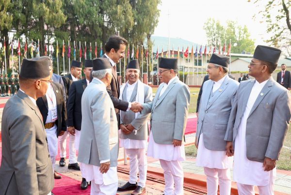 कतारी राजा थानी र प्रधानमन्त्री प्रचण्डबीच भेटवार्ता हुँदै, द्विपक्षीय सम्झौतामा आजै हस्ताक्षर