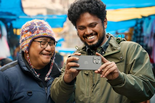 आइफोनबाट खिचेको फिल्म फेस्टिभलमा छनोट, एप्पल कम्पनीले गर्‍यो प्रशंसा