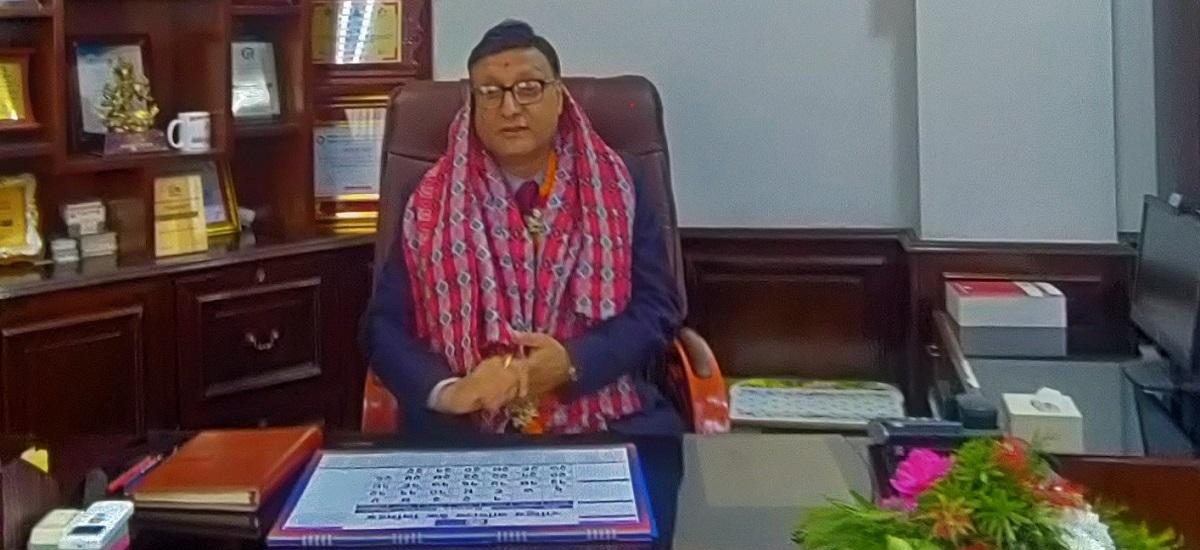 राष्ट्रिय वाणिज्य बैंकको सीइ‍‍‍‍‍‌‍‍‍ओमा देवेन्द्ररमण खनाल 