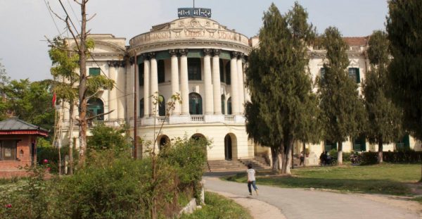 बाल मन्दिर जग्गा प्रकरण: २० जनाविरुद्ध पक्राउ पुर्जी जारी भएको महिना दिनपछि एकजना पक्राउ