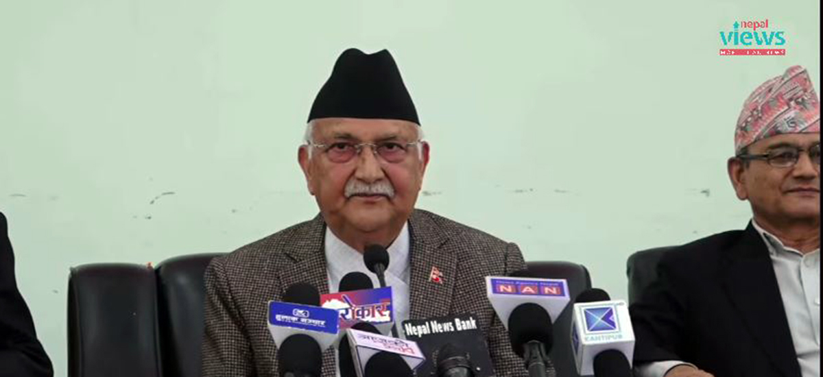 बालेनको कटाक्षप्रति ओलीको टिप्पणी- झिँगाले भैंसीको ढाडमा चार लात हाने जस्तो