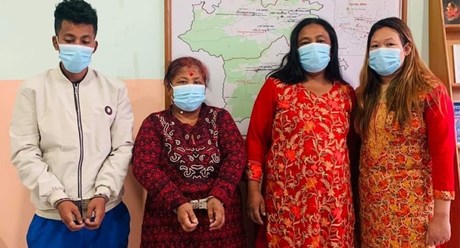 काभ्रेमा नगर प्रहरीमाथि हातपात गरेको आरोपमा चार फुटपाथ व्यापारी पक्राउ