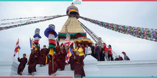 बुद्धजयन्ती : बौद्धनाथ क्षेत्रमा श्रद्धालुको भीड (तस्वीरहरू)