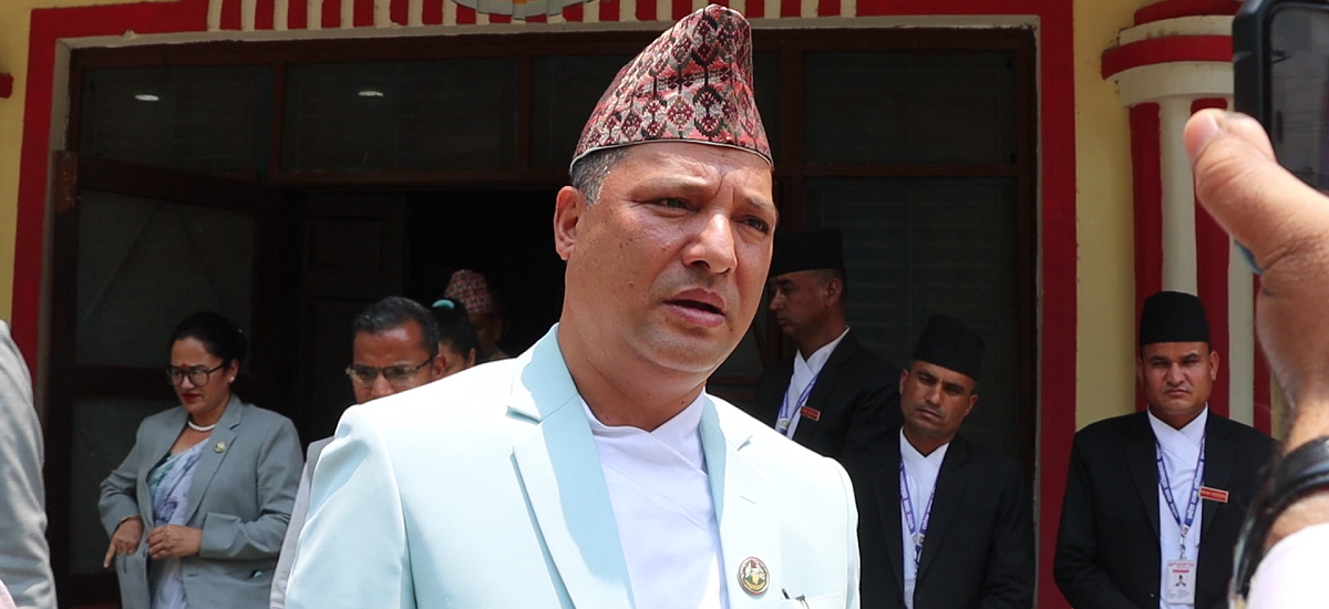 पूर्वमुख्यमन्त्री सोडारी प्रदेशसभा सदस्यबाट निलम्बित