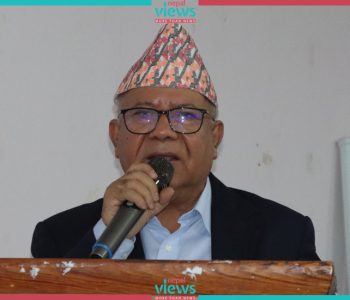 राजीनामा नदिएको भए उपेन्द्र यादवलाई गलहत्याएर निकालिन्थ्यो : माधव नेपाल