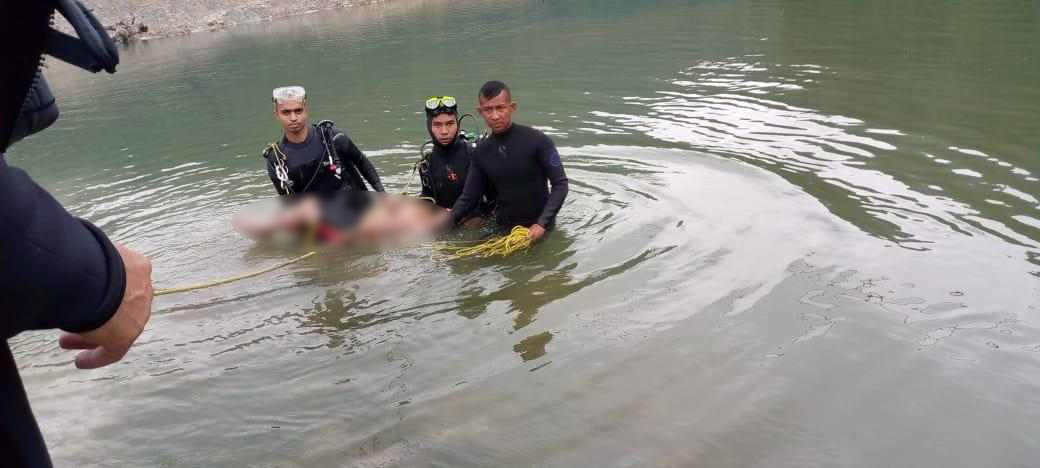 पुल बनाउन खनेको खाल्डोमा खसेका बालक मृत भेटिए