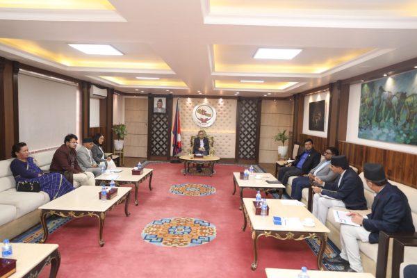 समय नपुगेको भन्दै संसद बैठक दुई दिनका लागि स्थगित