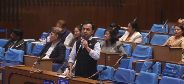 न्यूरोडमा बालेनले ठीक गरेका थिए, उनलाई काम गर्न दिइनुपर्छ : विश्वप्रकाश शर्मा