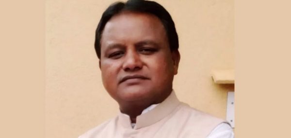 मोहन चरण माझी र चन्द्रबाबु नायडूले लिए मुख्यमन्त्रीको शपथ