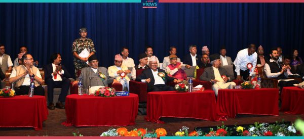 एकीकृत समाजवादीको दस्तावेजमाथि १२ समूहमा छलफल जारी