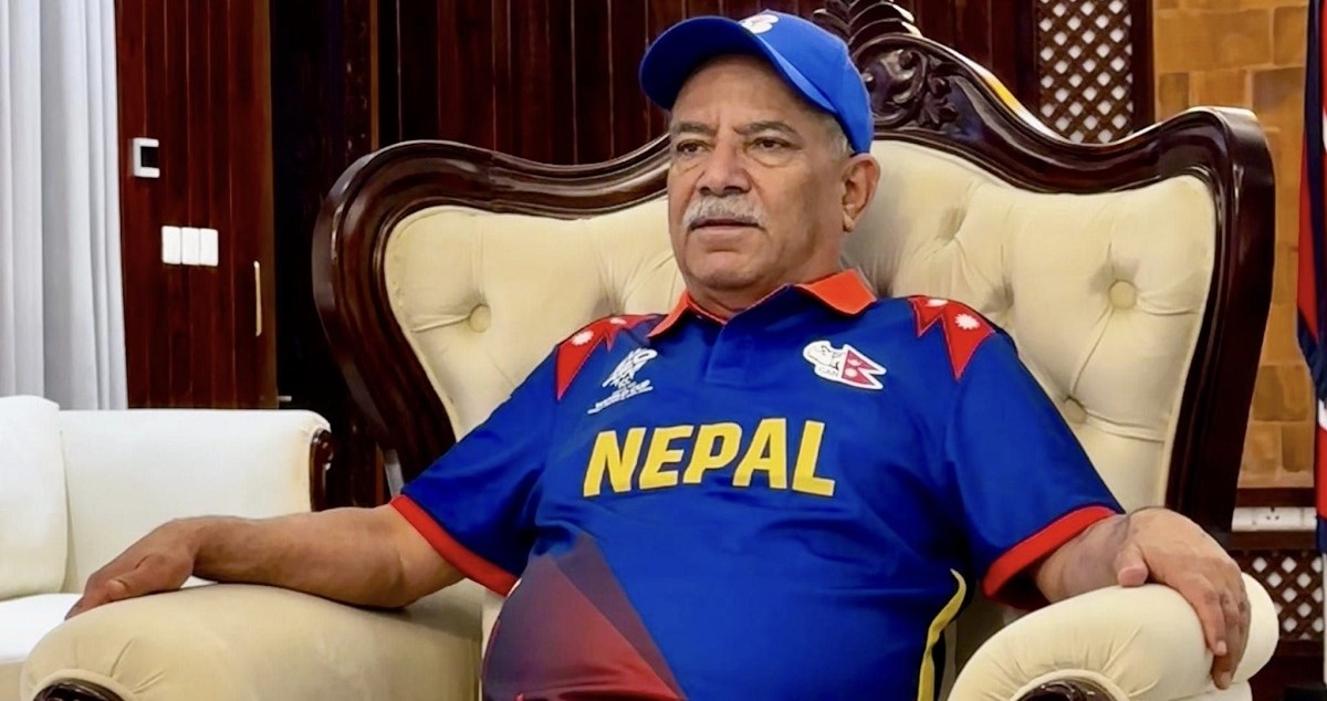 क्रिकेट हेरिरहेका छन् प्रधानमन्त्री