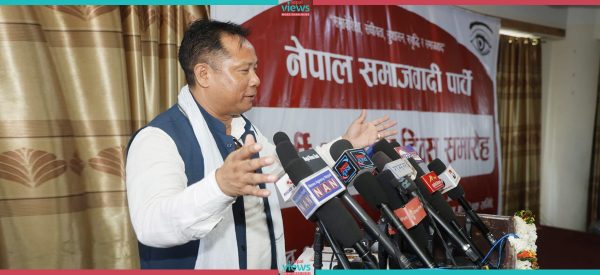 टीकापुर घटना गराउनेको नाम सार्वजनिक गर्ने बेला भयो : रेशम चौधरी