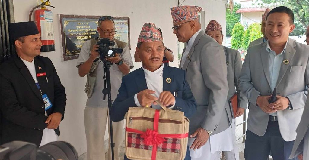 कोशी सरकारको बजेट ३५ अर्ब २७ करोड रुपैयाँ