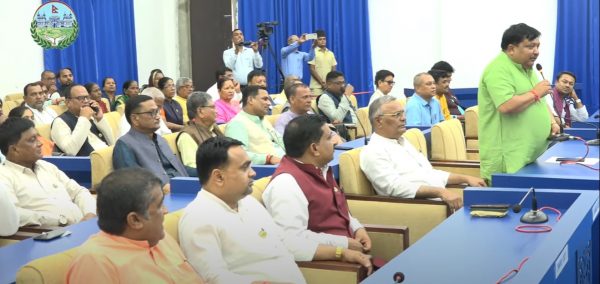 मुख्यमन्त्री र मन्त्रीले ‘बंक’ गरेपछि मधेस प्रदेश सभा बैठक स्थगित