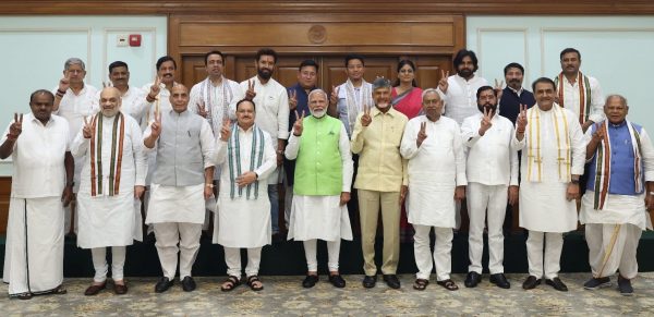 मोदीको जीवनमै पहिलो पटक गठबन्धन सरकारको अभ्यास, स्थायीत्व जोगाइराख्न चुनौती