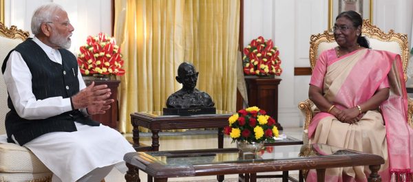 मोदीको शपथ समारोहमा छिमेकी मुलुकलाई बोलाइयो, संसद भित्रकै विपक्षी दललाई भने छैन निम्तो