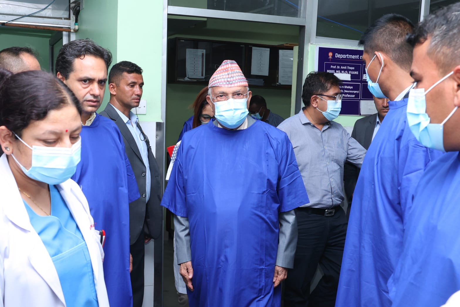 विमान दुर्घटनाका घाइते क्याप्टेनको स्वास्थ्य अवस्था बारे प्रधानमन्त्रीले लिए जानकारी