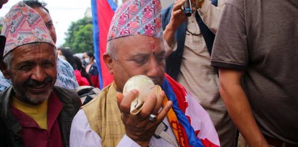 सुभेच्छुकले शंखध्वनीसहित मनाए पूर्वराजा ज्ञानेन्द्रको जन्मोत्सव