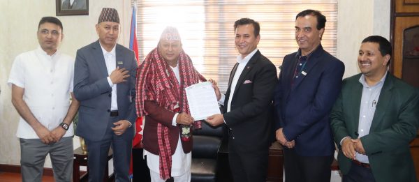 उर्जामन्त्री समक्ष इप्पानका ८ बुँदे माग, आयोजनाको काम गुणस्तरीय र छिटो गर्न मन्त्रीको सुझाव