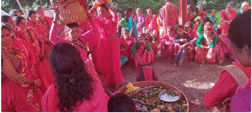 अवधी समुदायमा भौंरी पर्व मनाइयो