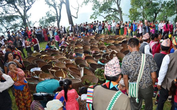 ढ्वाङकुम पर्व मनाउँदै वाम्बुले राई समुदाय