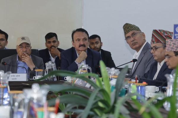 वार्षिक लक्ष्य पूरा गर्न अहिलेदेखि काम थाल्न अर्थमन्त्रीको निर्देशन