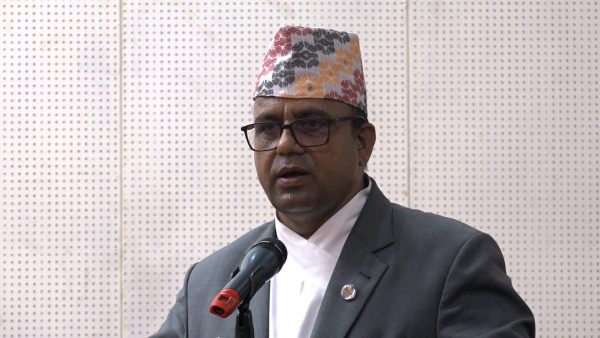 पर्यटन क्षेत्रको विकासका लागि १० वर्षे कार्ययोजना तयार हुँदैछ : मन्त्री पाण्डे