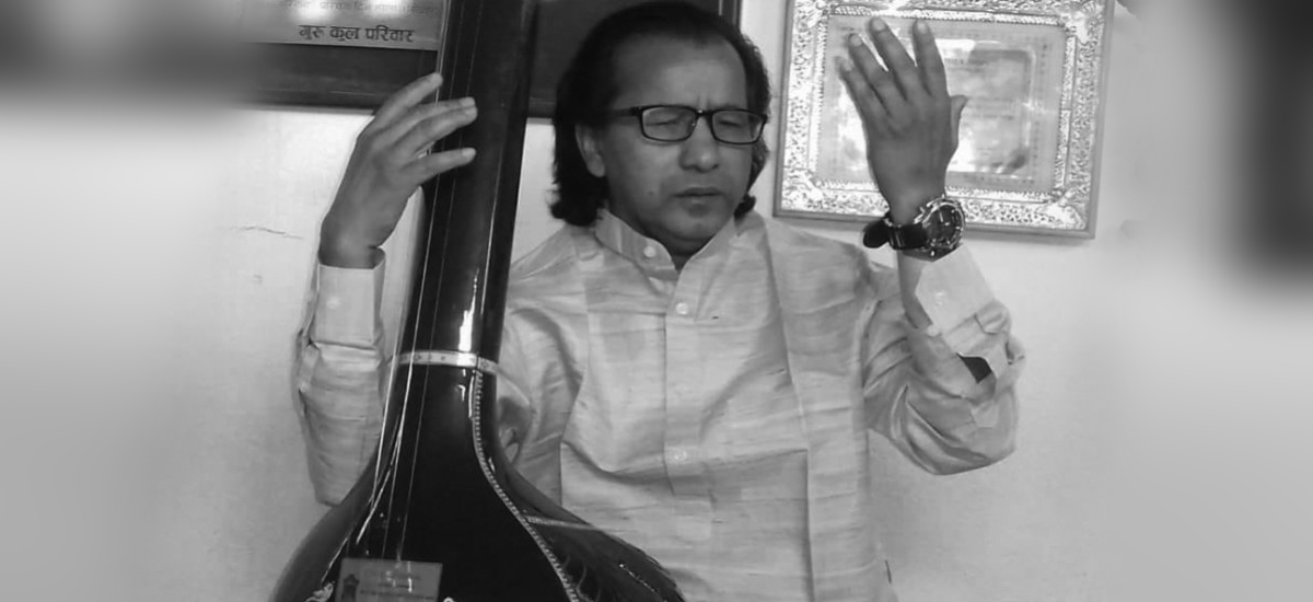 संगीत गुरू कामतको शोकमा मधेस सरकारले आधा झुकायो राष्ट्रिय झन्डा